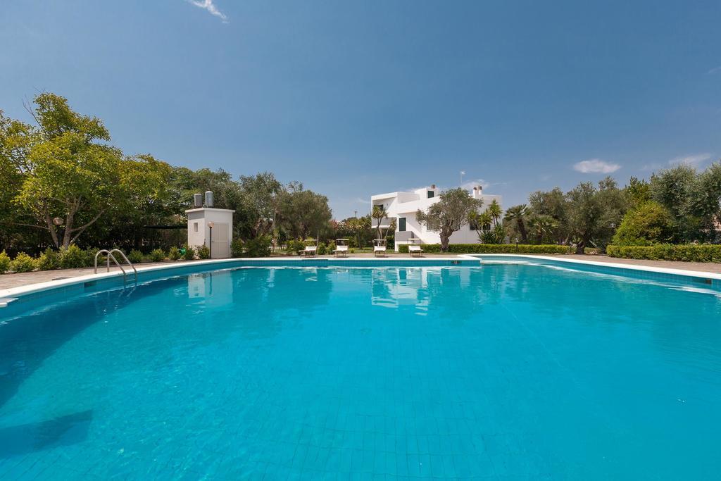 Villa Del Contado Casarano Quarto foto