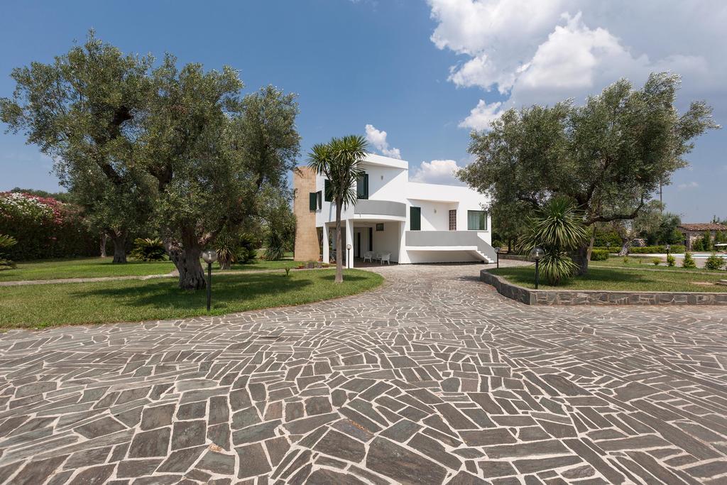 Villa Del Contado Casarano Exterior foto